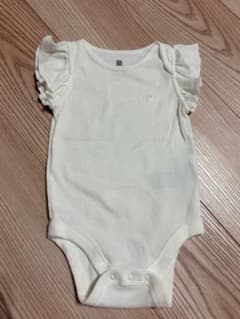 【あおぞら様専用】Baby GAPアイボリー フリル袖ロンパースのサムネイル