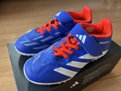 adidas Predator サッカーシューズ 青/赤のサムネイル
