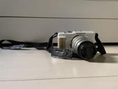 OLYMPUS E−PL1S ミラーレス一眼 標準レンズキットのサムネイル