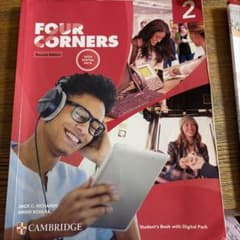 Four Corners 2 Second Edition 英語教材のサムネイル