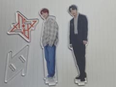 河野純喜　アクリルスタンドのサムネイル