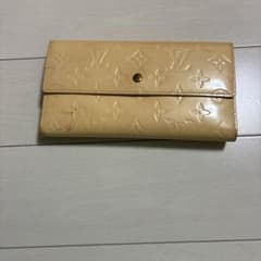 LOUIS VUITTON モノグラム ヴェルニ 長財布のサムネイル