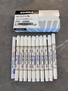 ZEBRA マッキーペイントマーカー 細・極細 白　11本セットのサムネイル