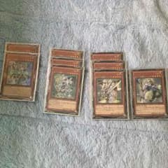 遊戯王 セイクリッドパーツのサムネイル