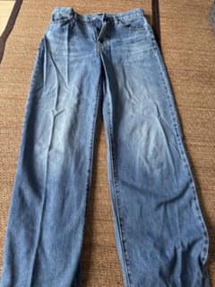 UNIQLO JEANS ストレートデニム ブルーのサムネイル