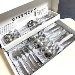 ジバンシー givenchy カトラリーセット GIVENCHY - GIVENCHY ジバンシー カトラリーセット 16本の通販 by まー