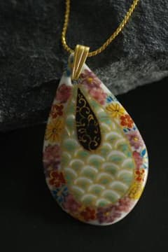 新品☆ 京都 清水焼 ネックレス しずく - メルカリ