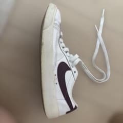 NIKE Blazer Low LE ブレーザー ロー 22.5cm白 ボルドーのサムネイル