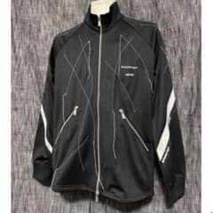 sulvam ランダムホワイトステッチ　トラックジャケット　ジャージ　コラボ　黒 sulvam ランダムホワイトステッチ トラックジャケット ジャージ コラボ