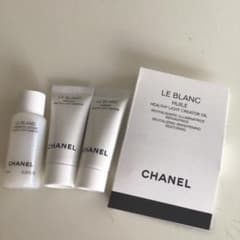 （新品未使用）CHANEL♡シャネル　ルブラン　試供品のサムネイル