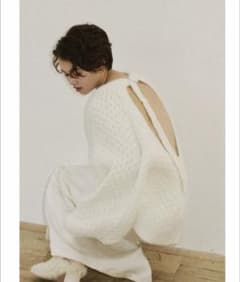 NOTRE emor back open volume knitのサムネイル