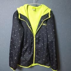 adidas  ウィンドブレーカーのサムネイル