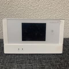 【箱、説明書あり】WiMAX 2＋ W05 auグレードル付きのサムネイル
