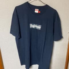 supremeのサムネイル