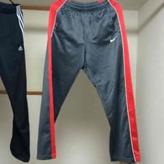 NIKE adidas/ジャージ 2本 Lサイズのサムネイル