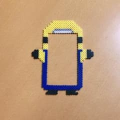 アイロンビーズ☺︎︎ミニオンズ♡スイッチカバーのサムネイル