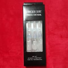 FINGER SUIT プレスオンネイル 40本セットのサムネイル