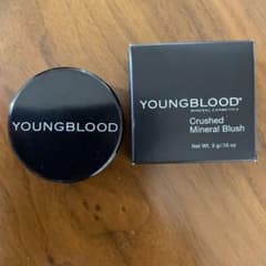 YOUNGBLOODチークのサムネイル