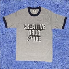 Creative drug store tシャツのサムネイル