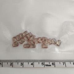 人工ズルタナイト 長方形 4×6mm 20粒セット ハンドメイド素材