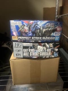 未開封　HG パーフェクトストライクガンダム+HGCE エールストライクガンダムのサムネイル