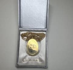 Christian Dior ゴールド ネックレス 箱ありのサムネイル