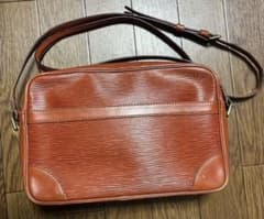 ひ*K様 LOUIS VUITTON エピ ショルダーバッグ ブラウン - メルカリ
