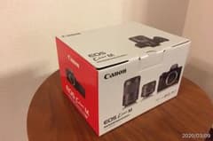 新品 Canon ミラーレスカメラ EOS Kiss M ダブルズームキット黒のサムネイル