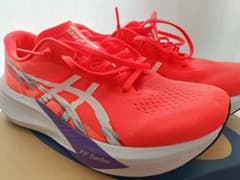 ASICS MAGIC SPEED 4 ランニングシューズ 27.5cmのサムネイル