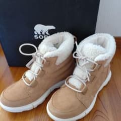 SOREL ソレル ブーツ ベージュ ボア  24cmのサムネイル