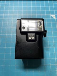 Olympus A11 オリンパス フラッシュ XA XA2 XA3のサムネイル