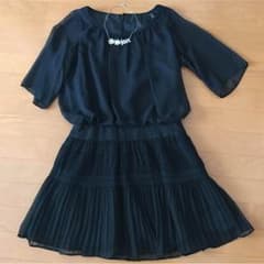 シフォン黒ワンピースのサムネイル