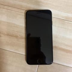 iPhone 7 Black 128 GB auのサムネイル