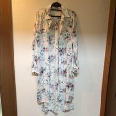ZARA ロングブラウス 新品のサムネイル