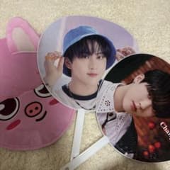 straykidsチャンビンのうちわとうちわケースのサムネイル