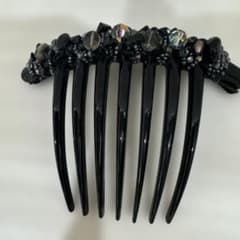 ブラック ビジュー ヘアコームのサムネイル