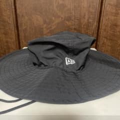 New Era ブラック バケットハット S/M アドベンチャーハット　紐付きのサムネイル
