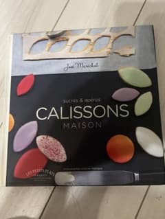 洋書 カリソン レシピ本 お菓子作り フランス語 'CALISSONS'のサムネイル