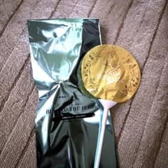 六弥ナギ 手持ちバルーンのサムネイル