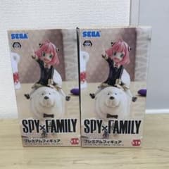 スパイファミリー　フィギュア　２体のサムネイル