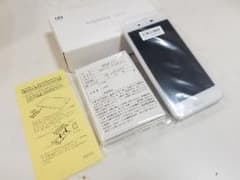 AQUOS sence(ホワイト)　本体のサムネイル