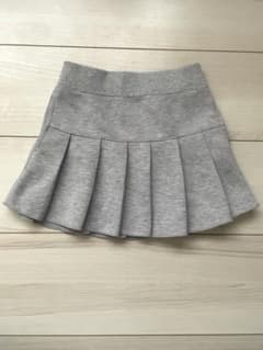 UNIQLO☆グレー プリーツスカート☆XS(100cm)のサムネイル