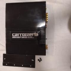 carrozzeriaカーオーディオ　アンプ①のサムネイル