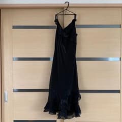ロングドレスのサムネイル