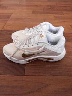 NIKE A'One バスケットボールシューズのサムネイル