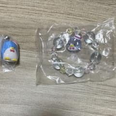 サンリオ　タキシードサム　2セット　ガチャガチャ　チャーム　めじるしアクセサリーのサムネイル