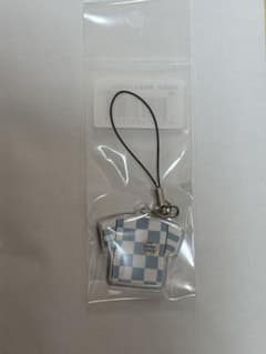 ドウデュース 有馬記念 勝負服ストラップのサムネイル