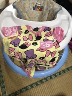 ロンパースのサムネイル