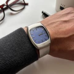 Vintage 70s】SEIKO シャリオ スクエア 手巻き ブルー文字盤 - メルカリ