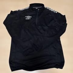 UMBRO ハーフジップジャー上下セットのサムネイル